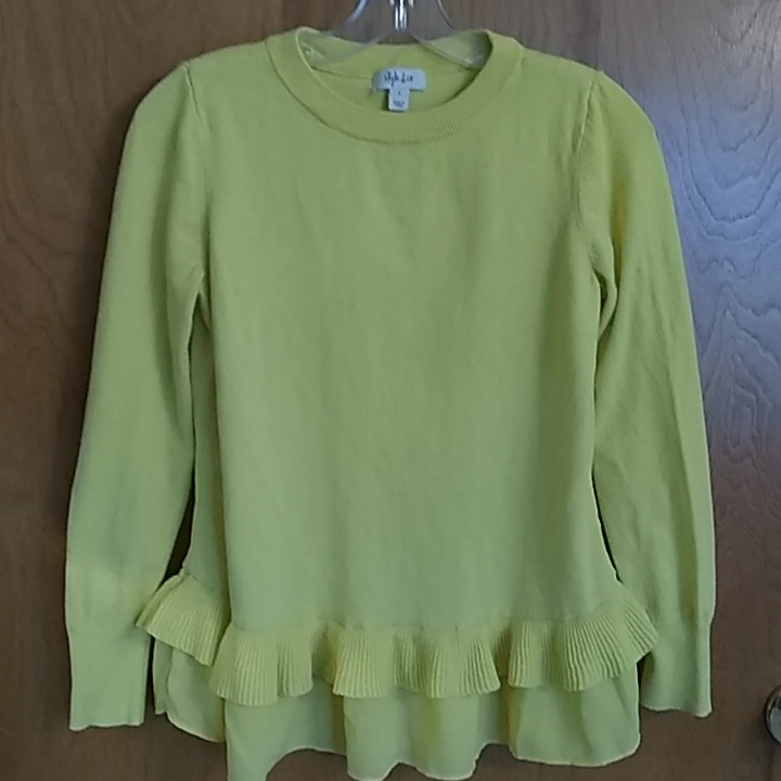 Yellow Pullover